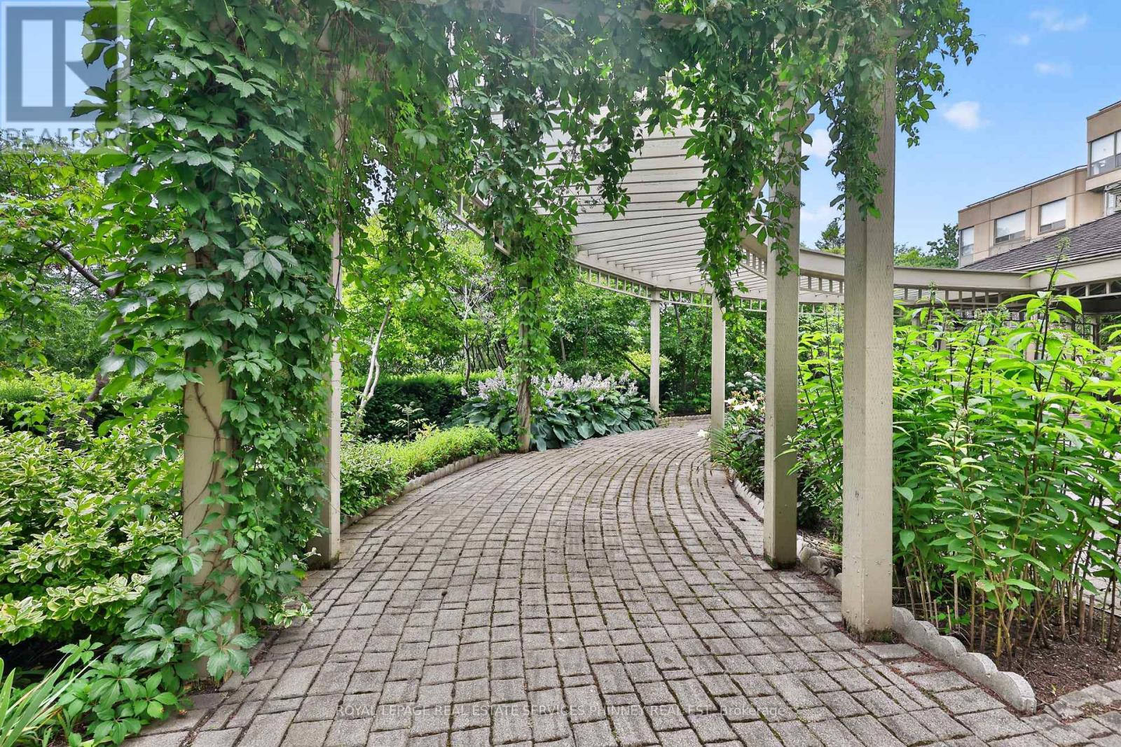 407 - 2511 Lakeshore Road W, Oakville, Ontario  L6L 6L9 - Photo 38 - W13577964