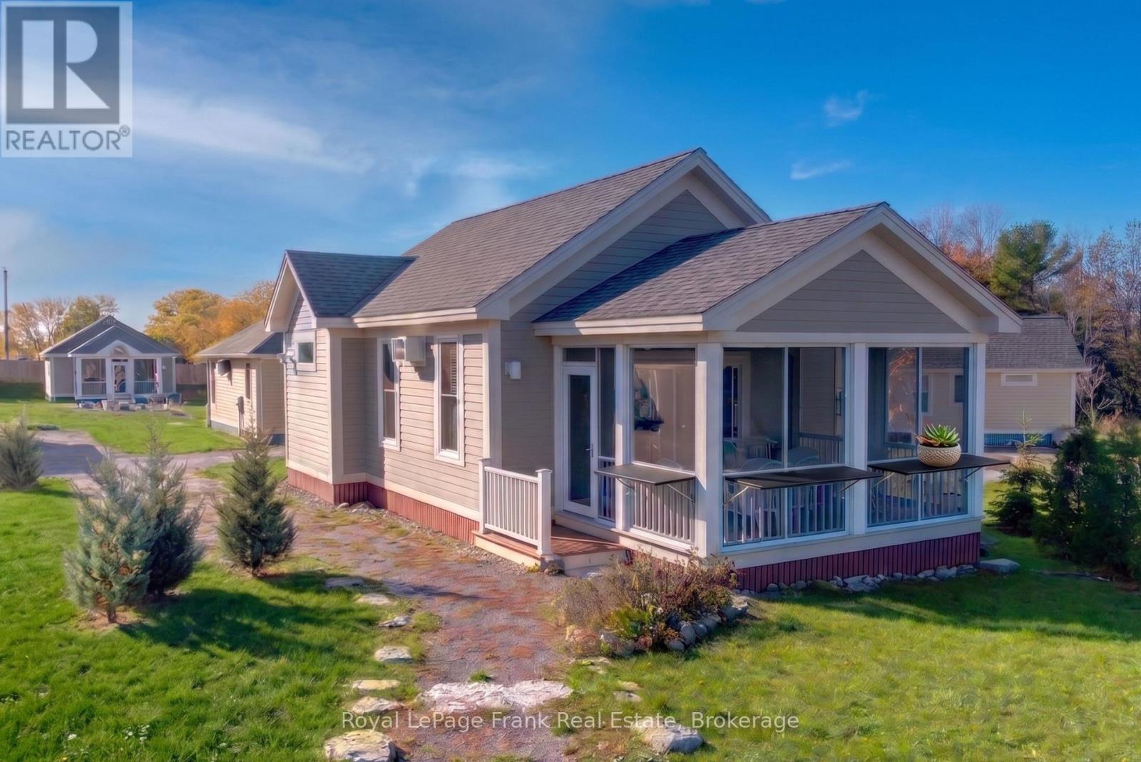 98 - 20 BUTTERNUT LANE, Prince Edward County, Ontario