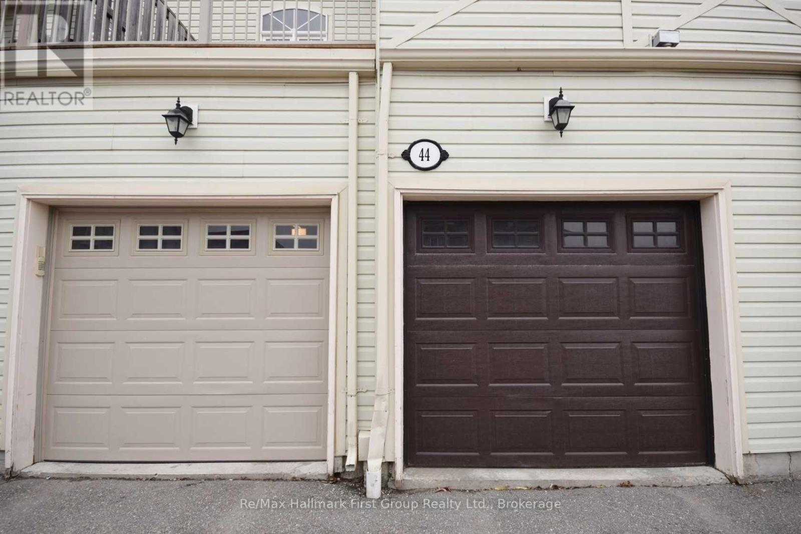 44 Wicker Park Way, Whitby, Ontario  L1R 0E1 - Photo 10 - E13754326