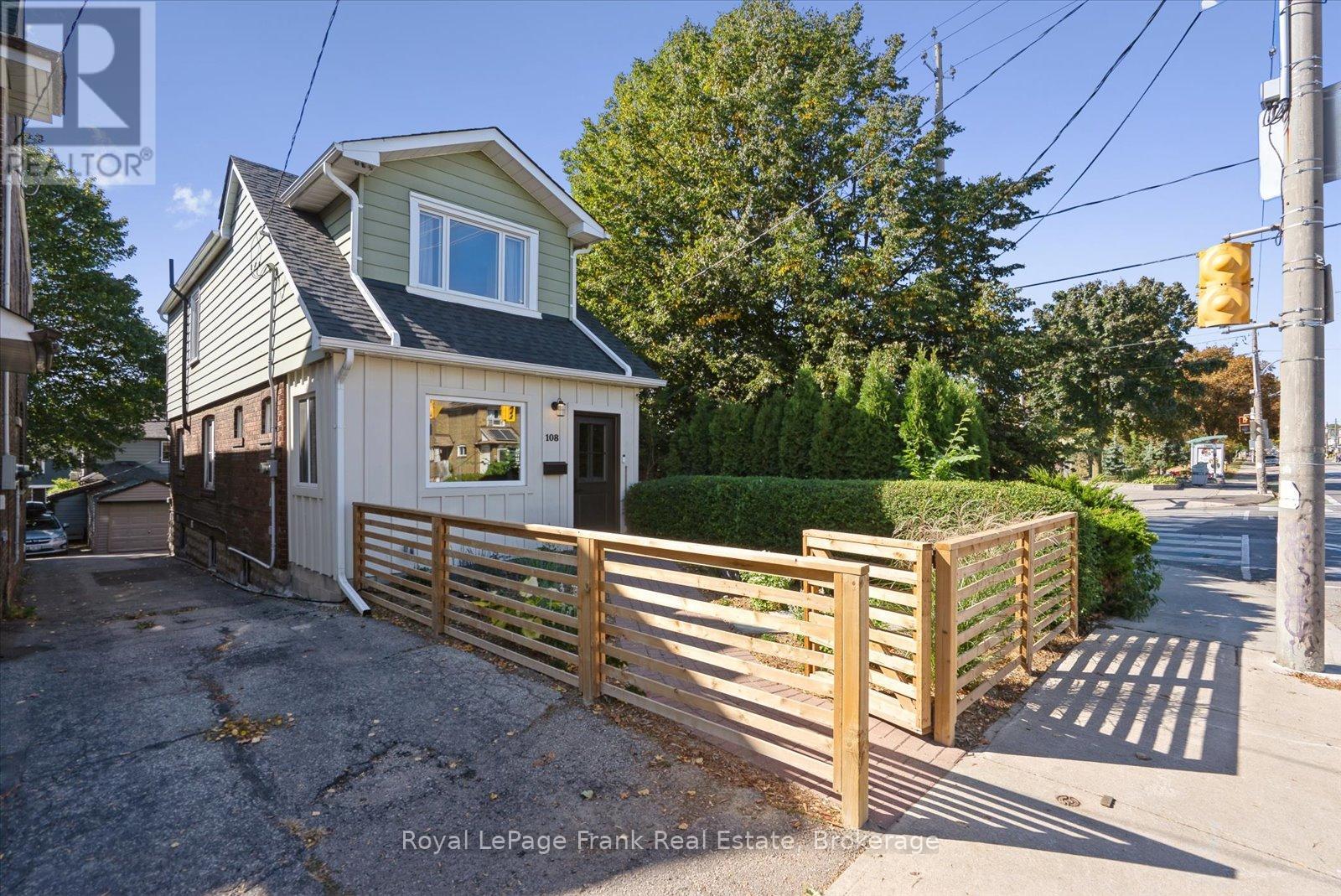 108 Greenwood Avenue, Toronto, Ontario  M4L 2P6 - Photo 1 - E13754330