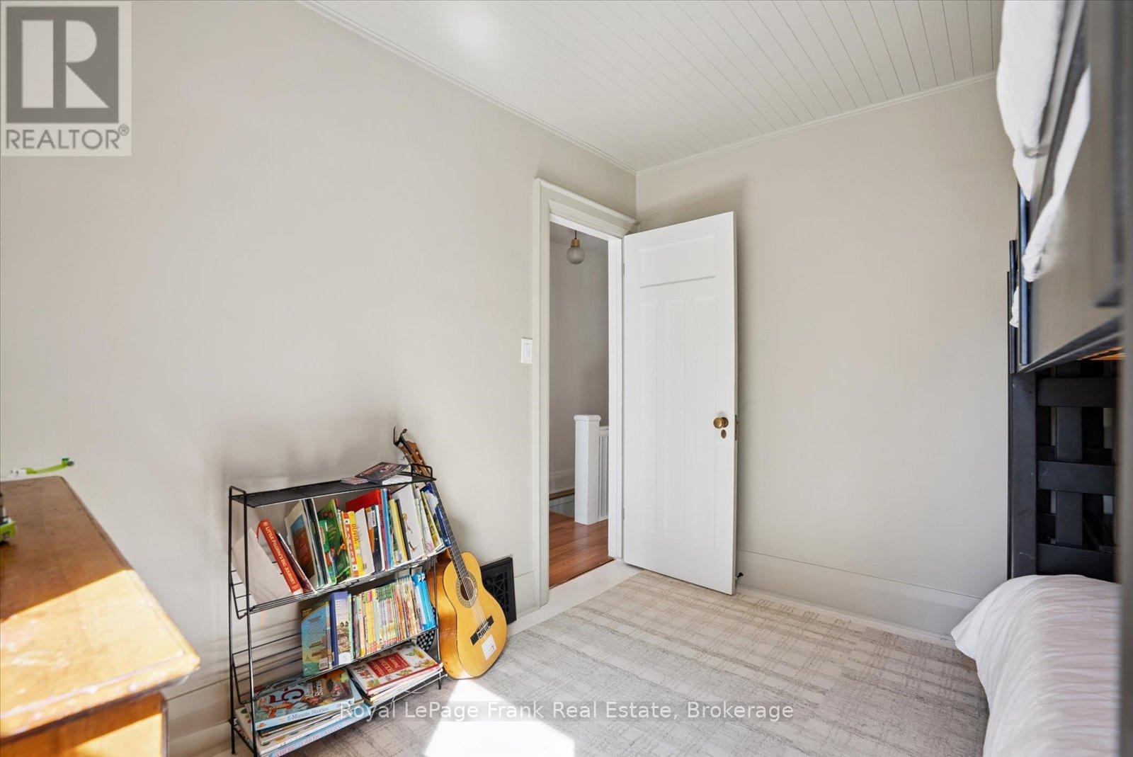108 Greenwood Avenue, Toronto, Ontario  M4L 2P6 - Photo 25 - E13754330