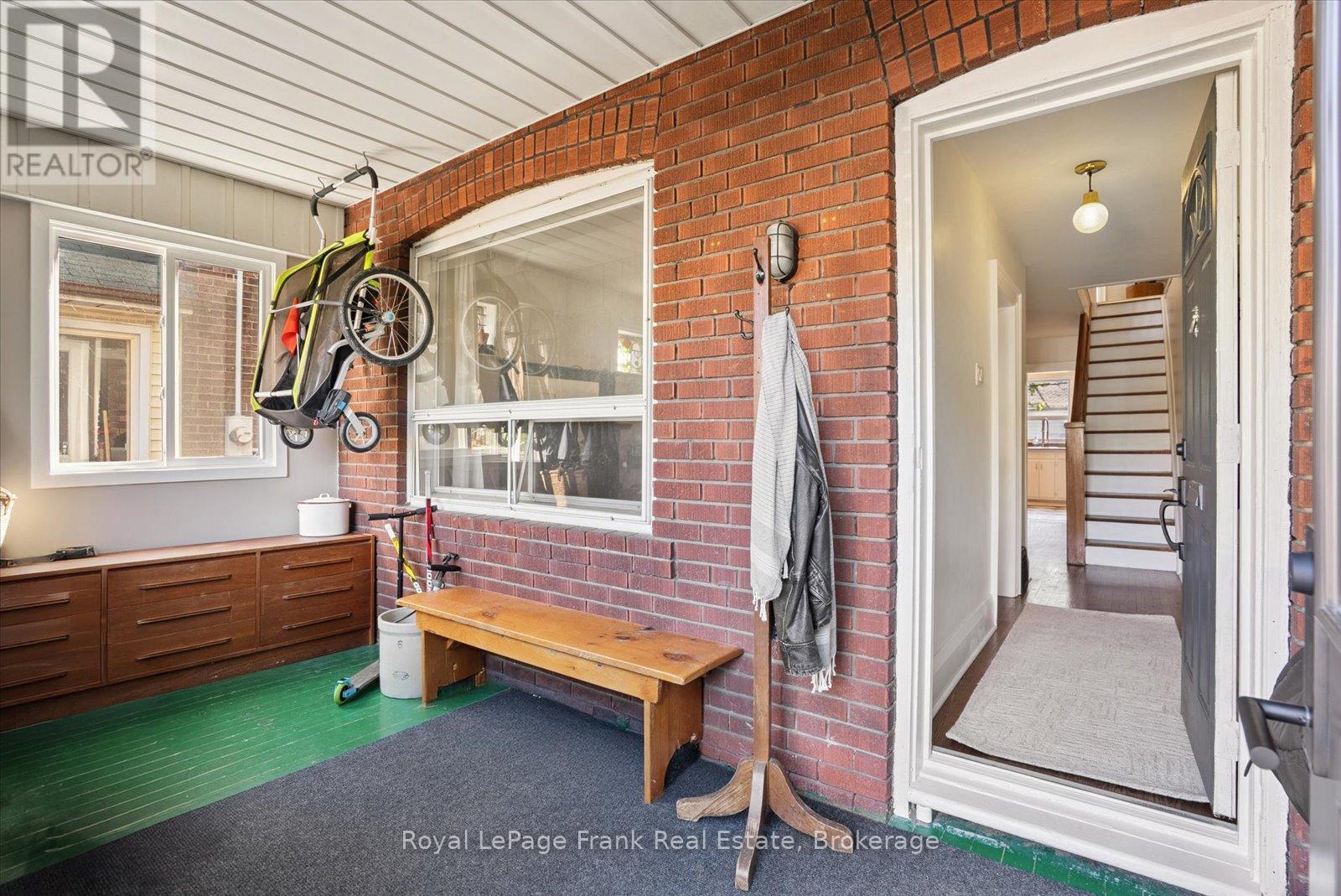 108 Greenwood Avenue, Toronto, Ontario  M4L 2P6 - Photo 5 - E13754330
