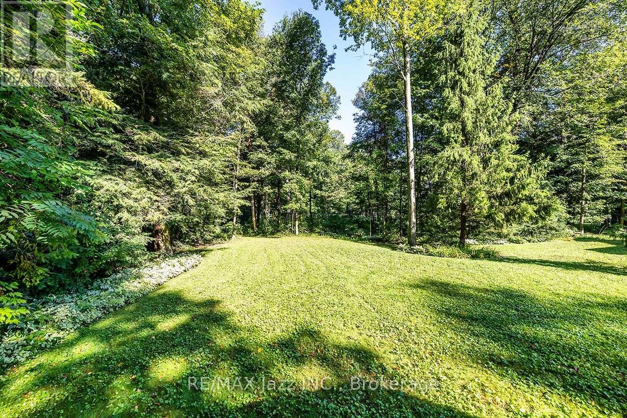 20 Timberlane Court, Clarington, Ontario  L1E 2H1 - Photo 42 - E13754442