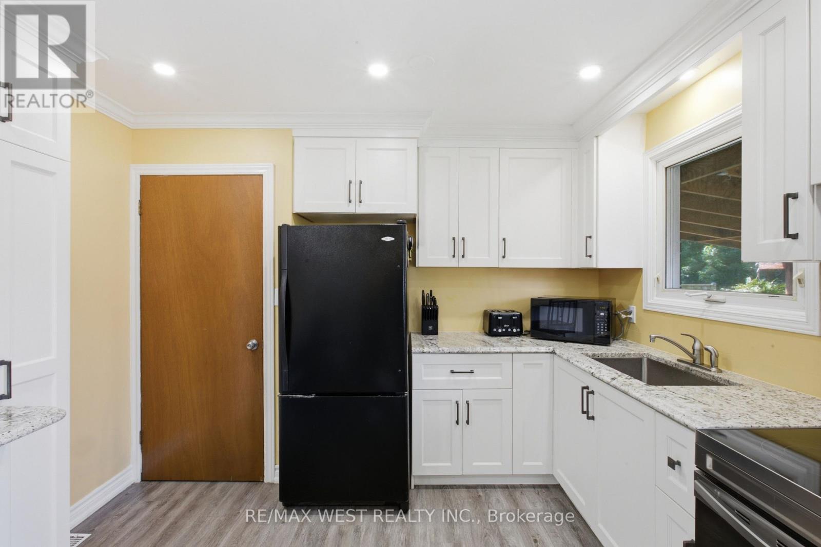 453 Leonard Avenue, Welland, Ontario  L3C 3A2 - Photo 8 - X13517082