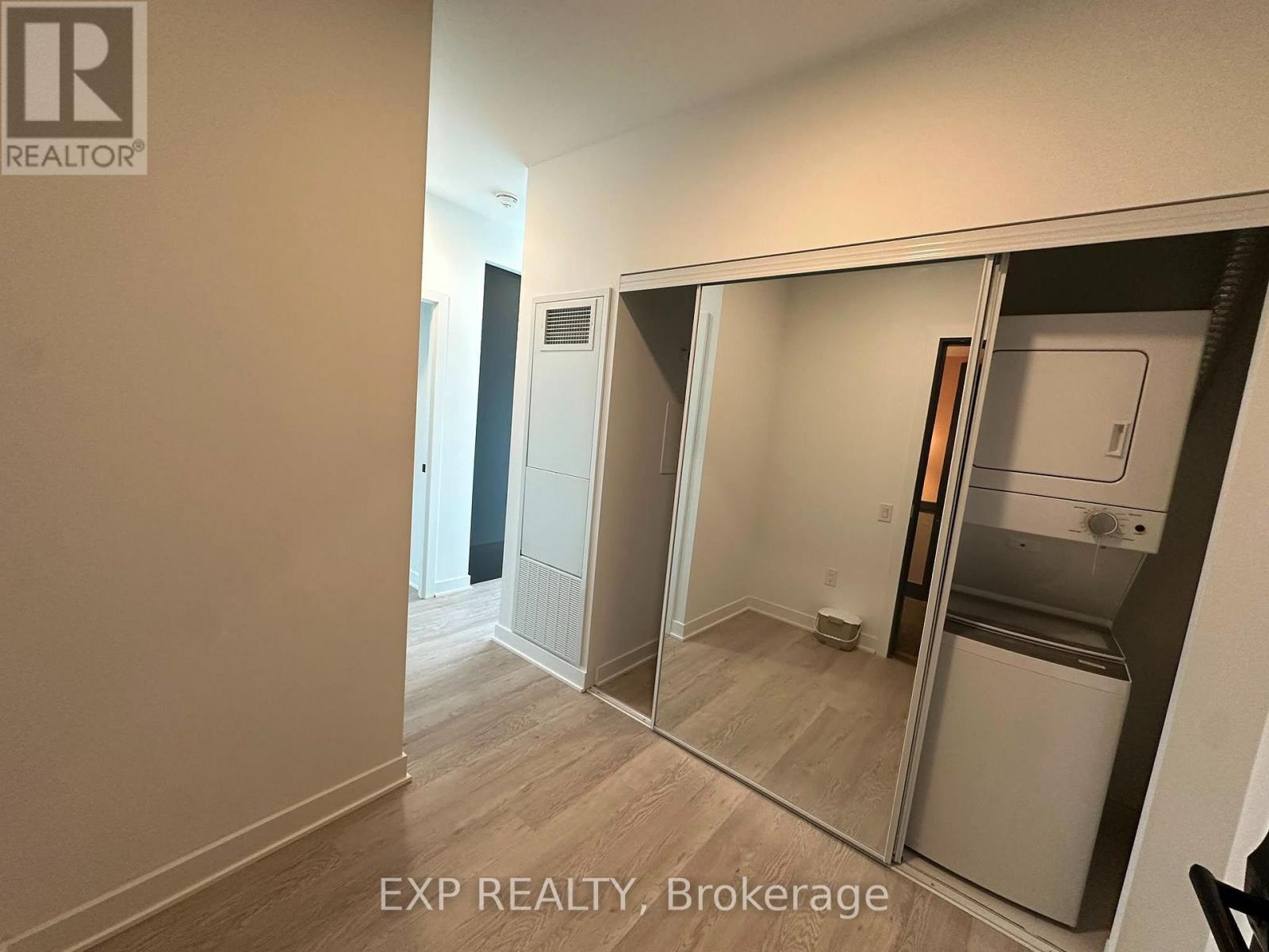 1607 - 2782 Barton Street E, Hamilton, Ontario  L8E 2J8 - Photo 5 - X13677566