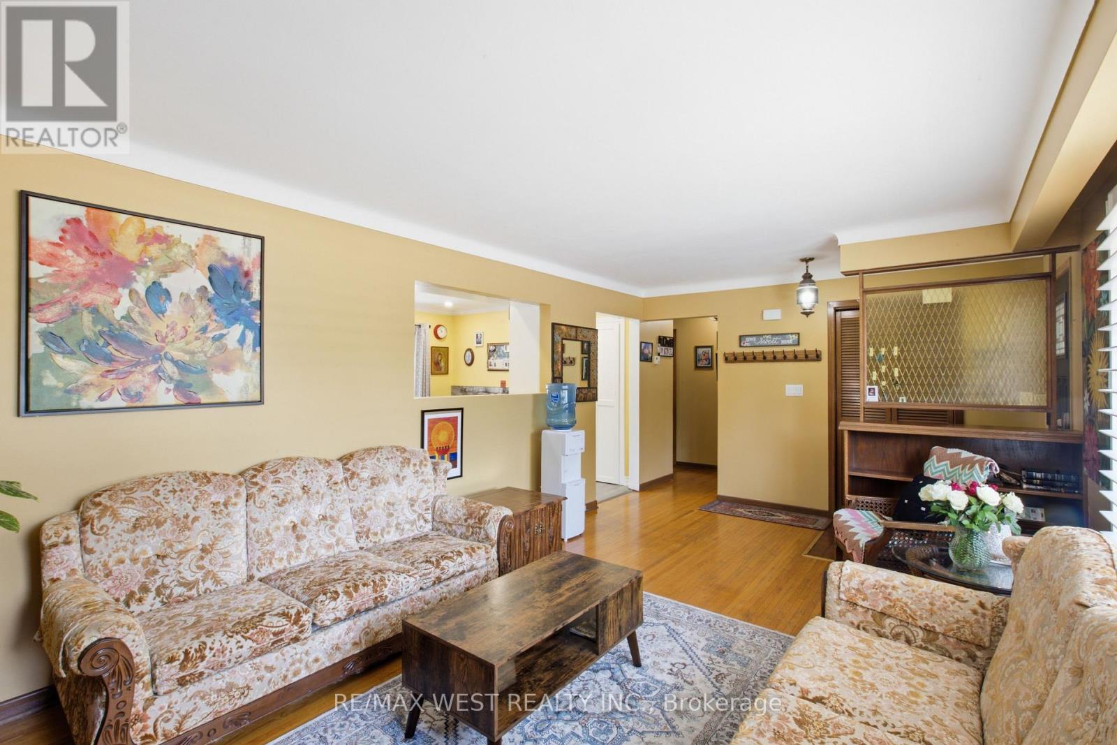453 Leonard Avenue, Welland, Ontario  L3C 3A2 - Photo 6 - X13517082