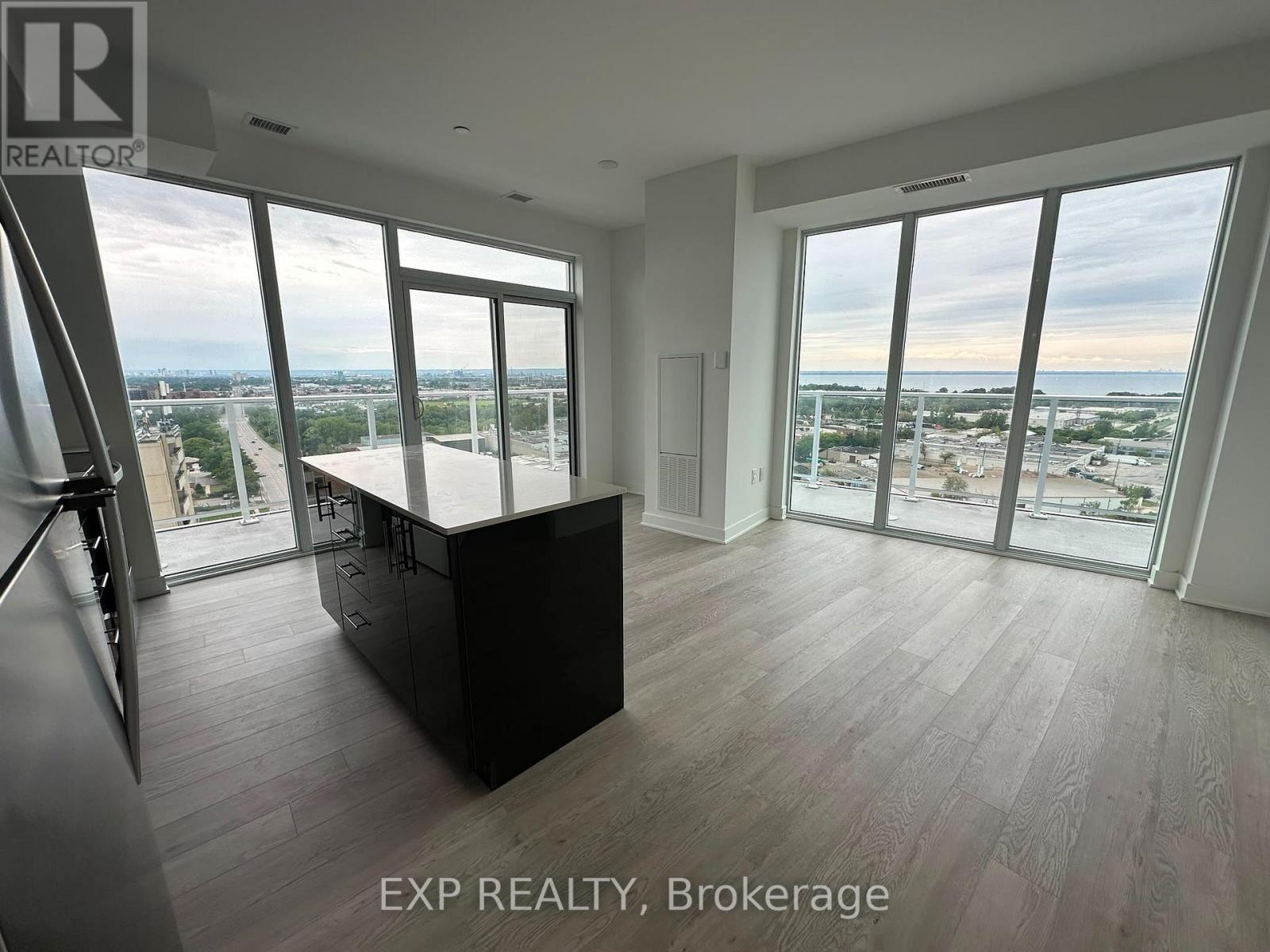 1607 - 2782 Barton Street E, Hamilton, Ontario  L8E 2J8 - Photo 8 - X13677566
