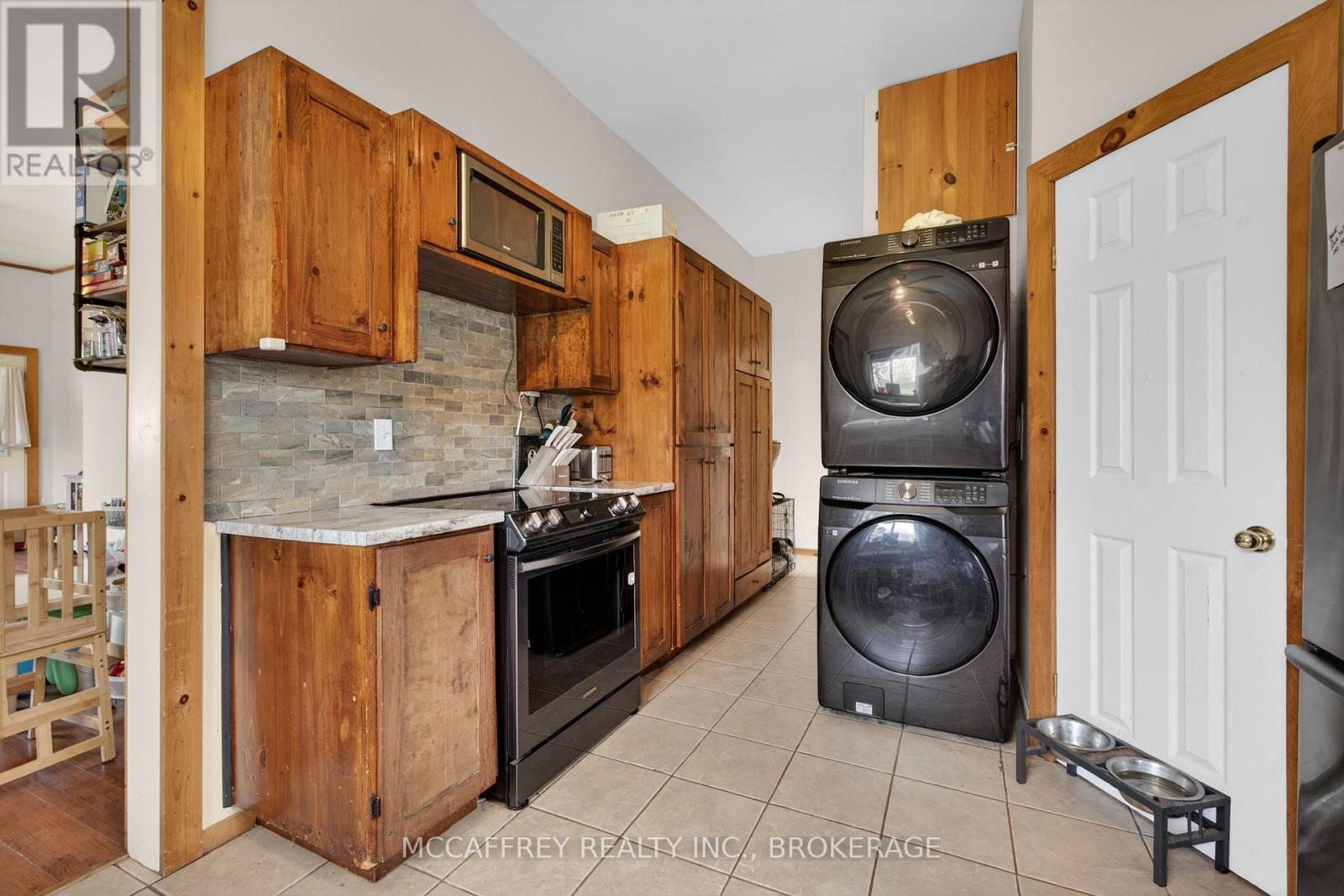 14 Glastonbury Road, Addington Highlands, Ontario  K0H 2G0 - Photo 12 - X13754378
