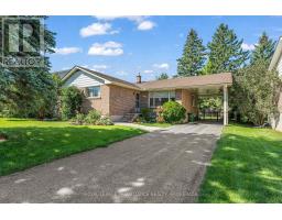 421 WINDWARD PLACE, Kingston, Ontario