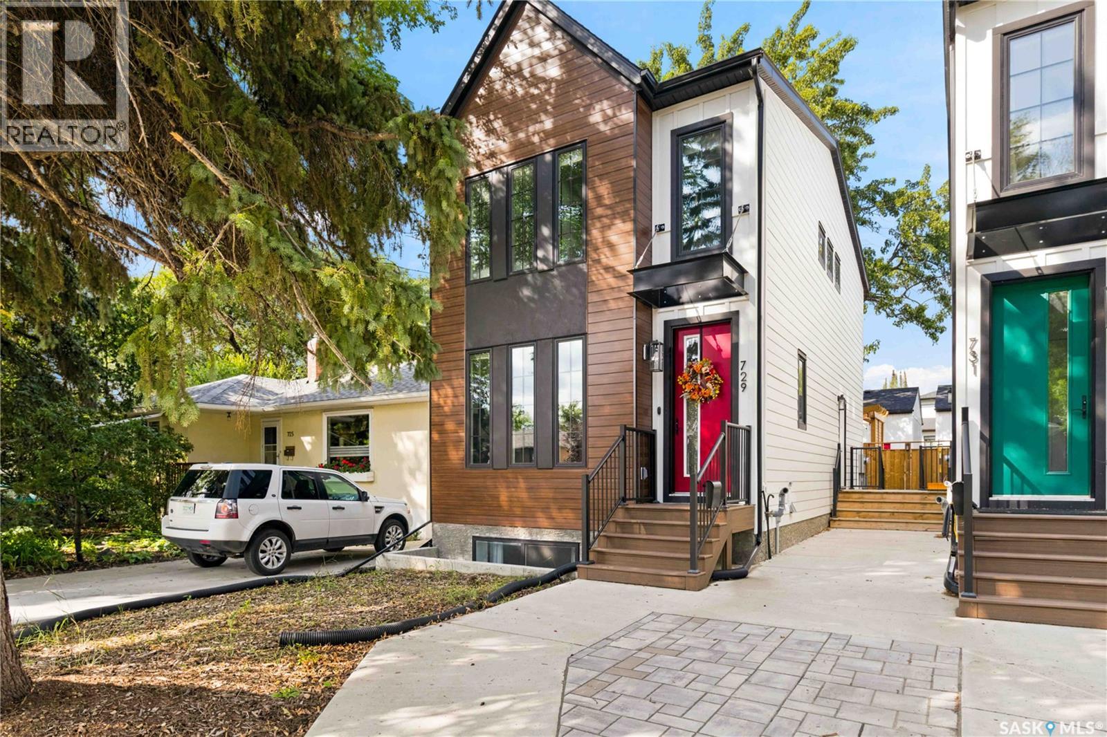 729 1st STREET E, saskatoon, Saskatchewan