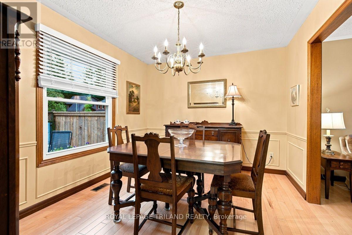 7 Glenview Crescent, London North, Ontario  N5X 2P8 - Photo 10 - X13754480