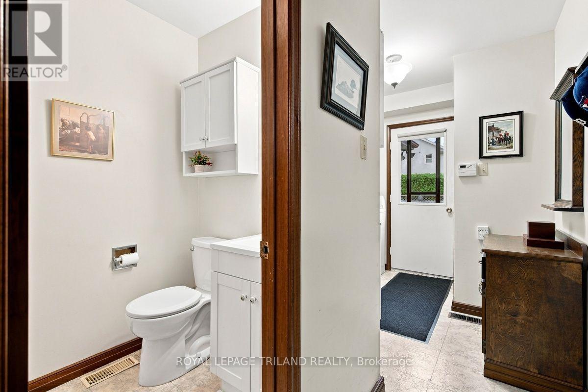 7 Glenview Crescent, London North, Ontario  N5X 2P8 - Photo 18 - X13754480