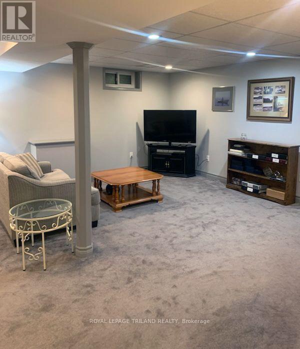 7 Glenview Crescent, London North, Ontario  N5X 2P8 - Photo 30 - X13754480