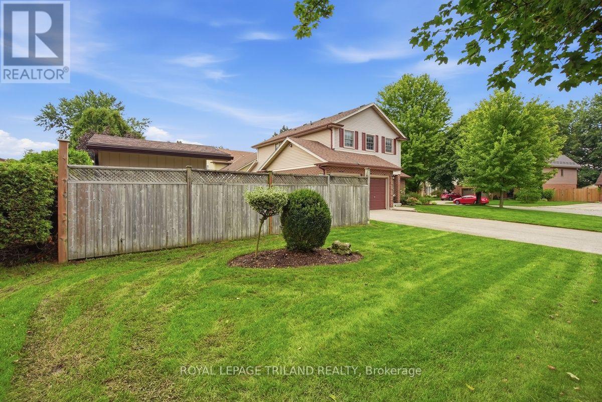 7 Glenview Crescent, London North, Ontario  N5X 2P8 - Photo 46 - X13754480