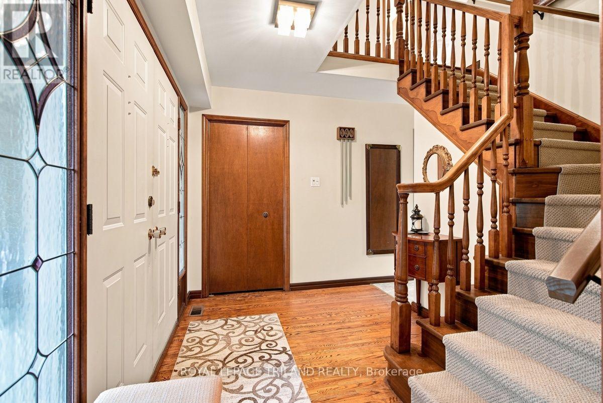 7 Glenview Crescent, London North, Ontario  N5X 2P8 - Photo 5 - X13754480