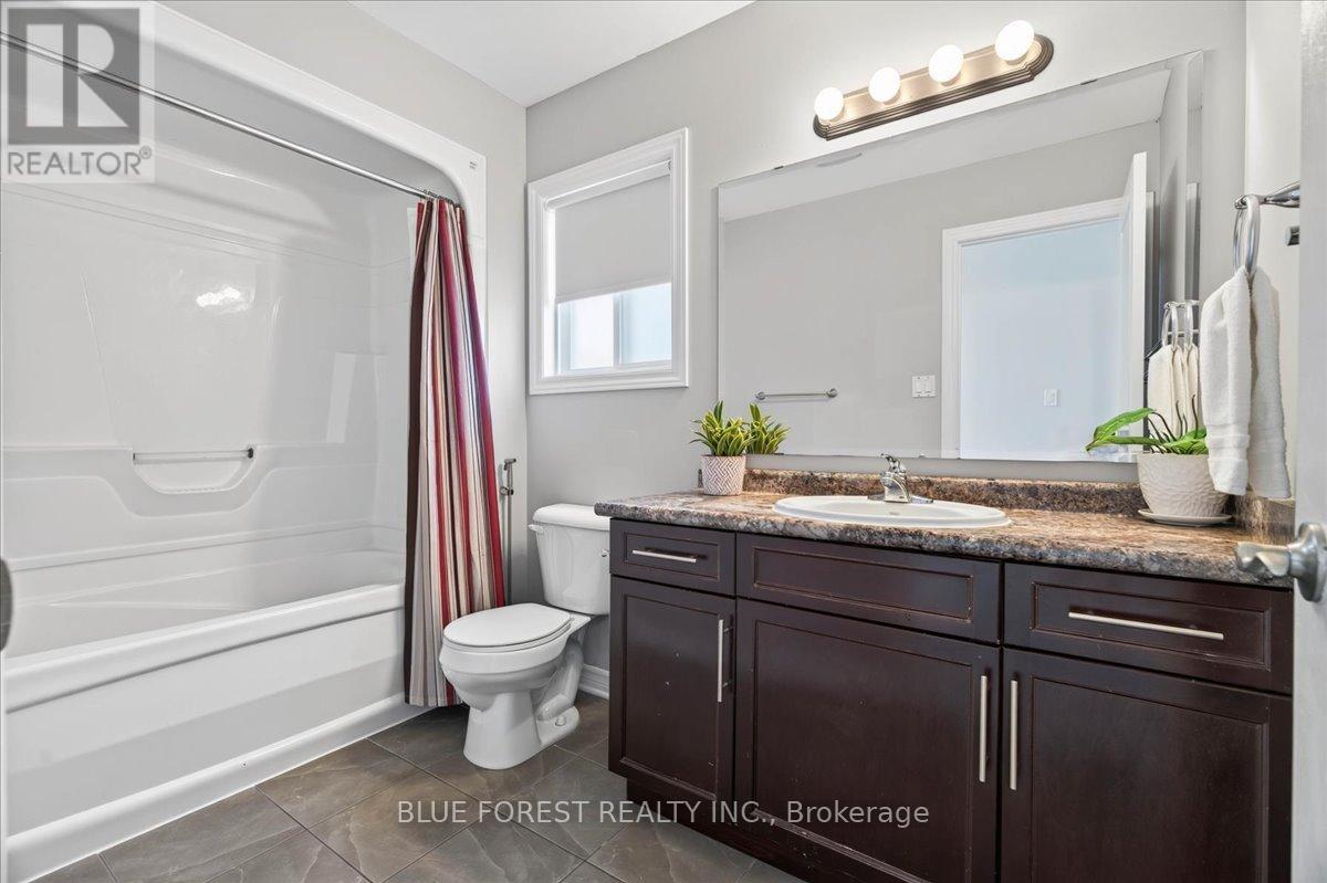 3317 Emily Carr Lane, London South, Ontario  N6L 0B3 - Photo 28 - X13754552