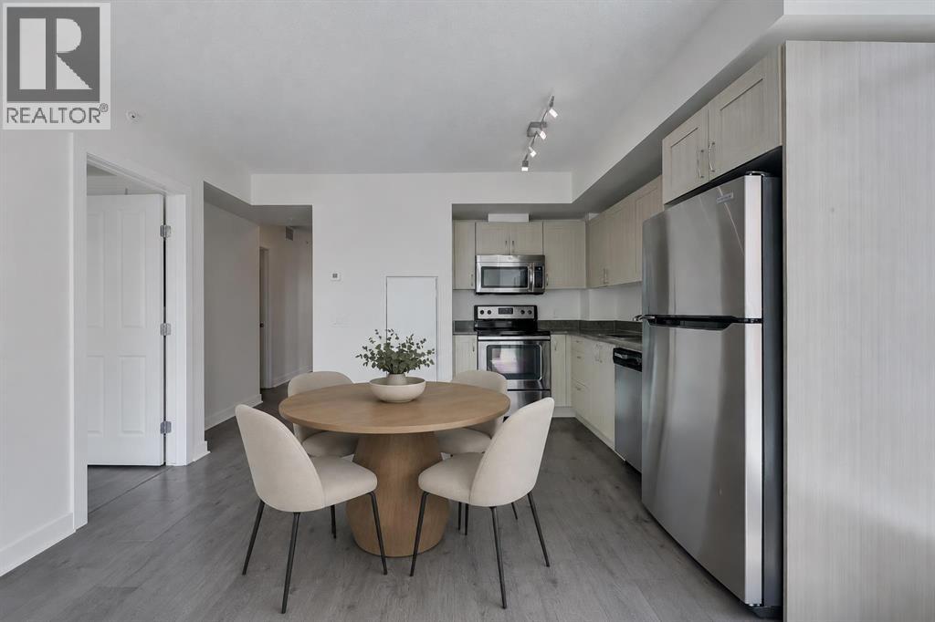 1207, 10 Brentwood Common Nw, Calgary, Alberta  T2L 2L6 - Photo 5 - A2323131