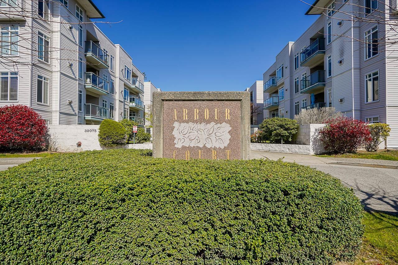 208 32075 George Ferguson Way, Abbotsford, British Columbia  V2T 2K7 - Photo 2 - R3161641