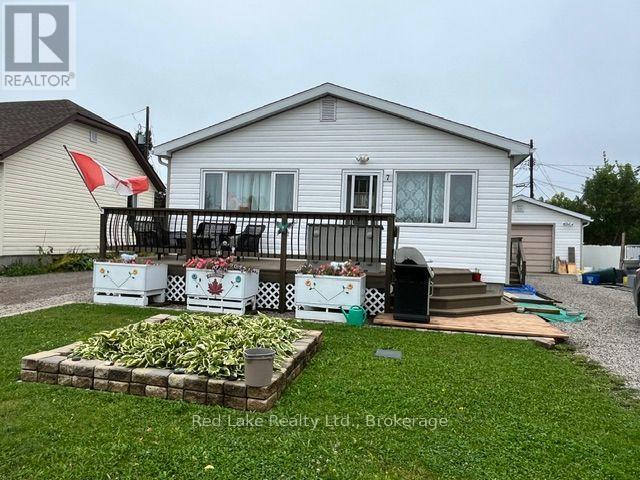 7 Forth Street, Red Lake, Ontario  P0V 1C0 - Photo 1 - X13754350