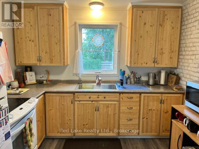 7 Forth Street, Red Lake, Ontario  P0V 1C0 - Photo 12 - X13754350