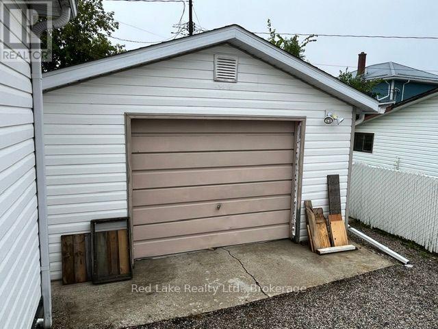 7 Forth Street, Red Lake, Ontario  P0V 1C0 - Photo 2 - X13754350