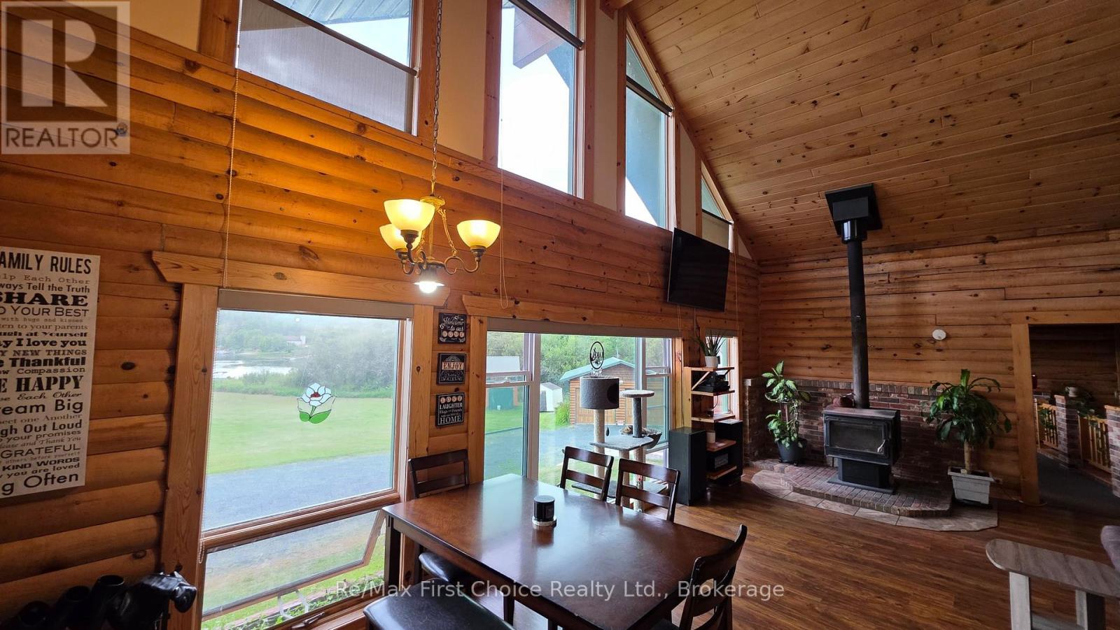 812 Essex Road E, Kenora, Ontario  P9N 4P2 - Photo 11 - X13754496