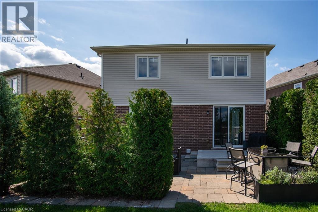 330 Grovehill Crescent, Kitchener, Ontario  N2R 0K2 - Photo 10 - 40858731