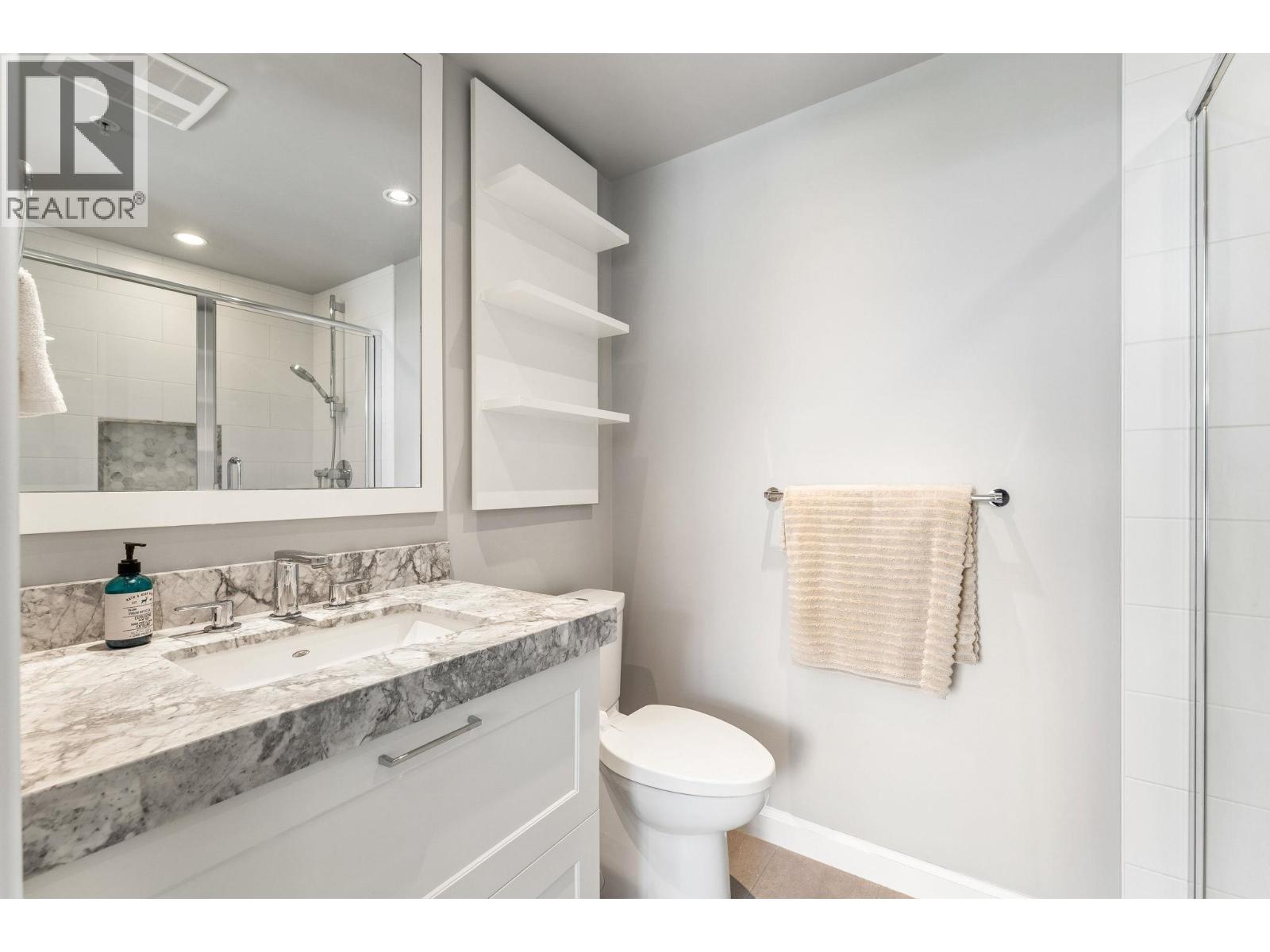 2107 520 Como Lake Avenue, Coquitlam, British Columbia  V3J 0E8 - Photo 16 - R3162102