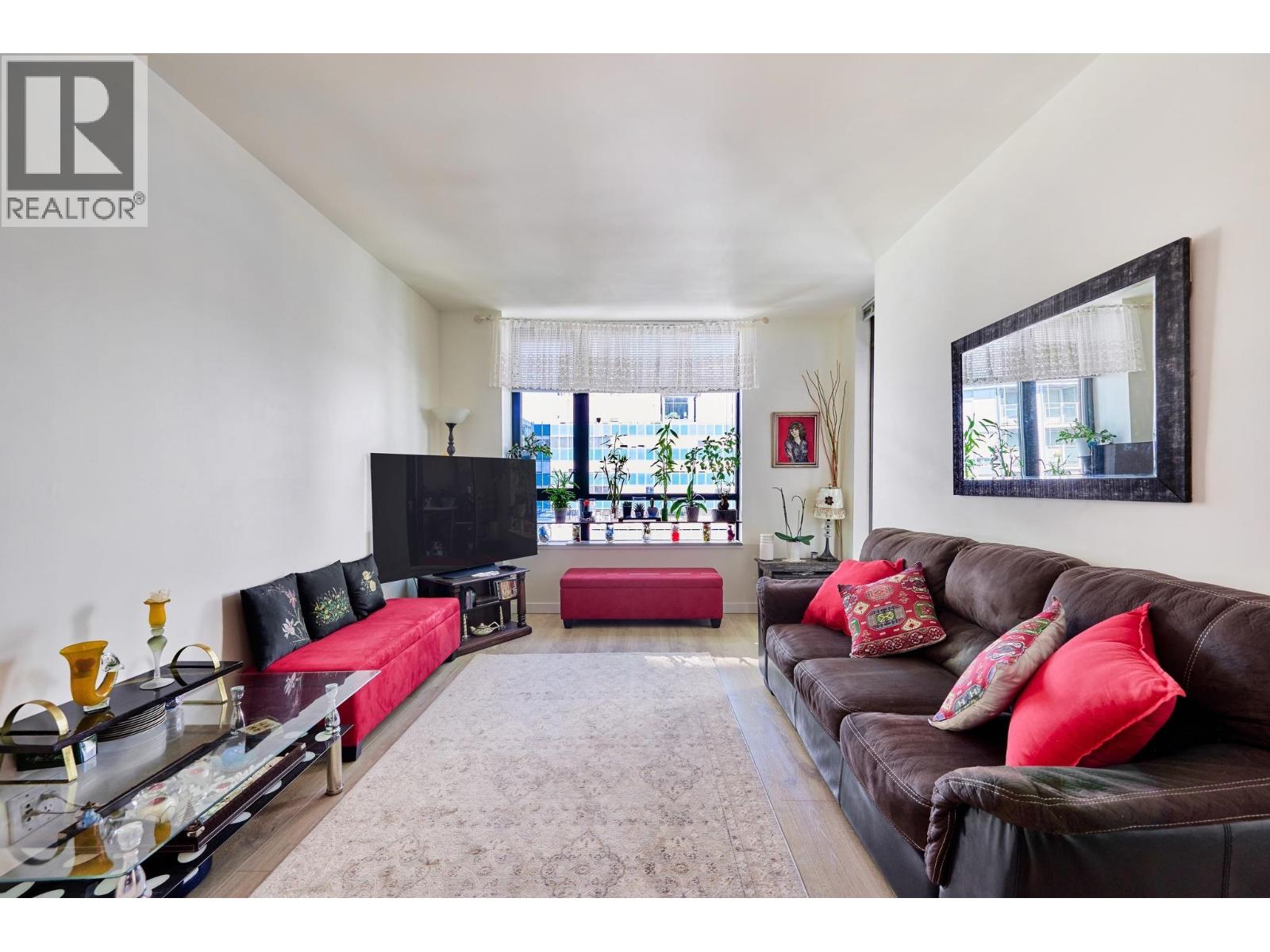 1805 788 Richards Street, Vancouver, British Columbia  V6B 0C7 - Photo 4 - R3162110