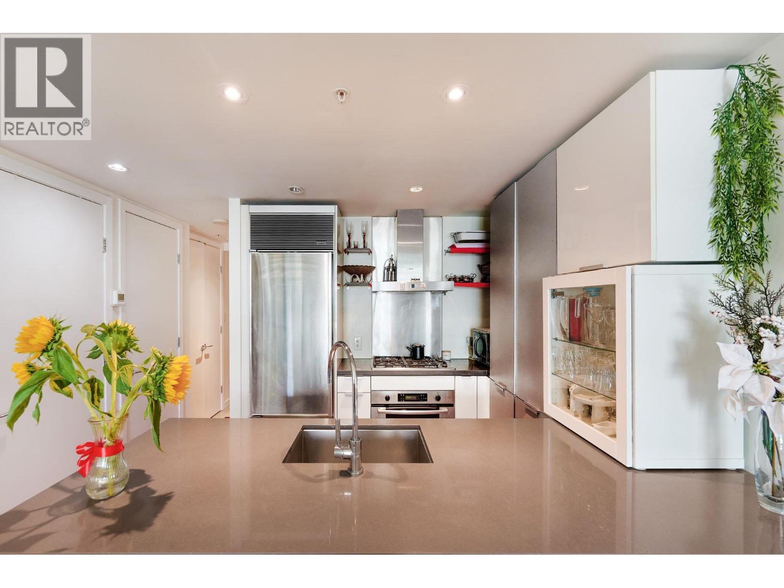 1805 788 Richards Street, Vancouver, British Columbia  V6B 0C7 - Photo 8 - R3162110