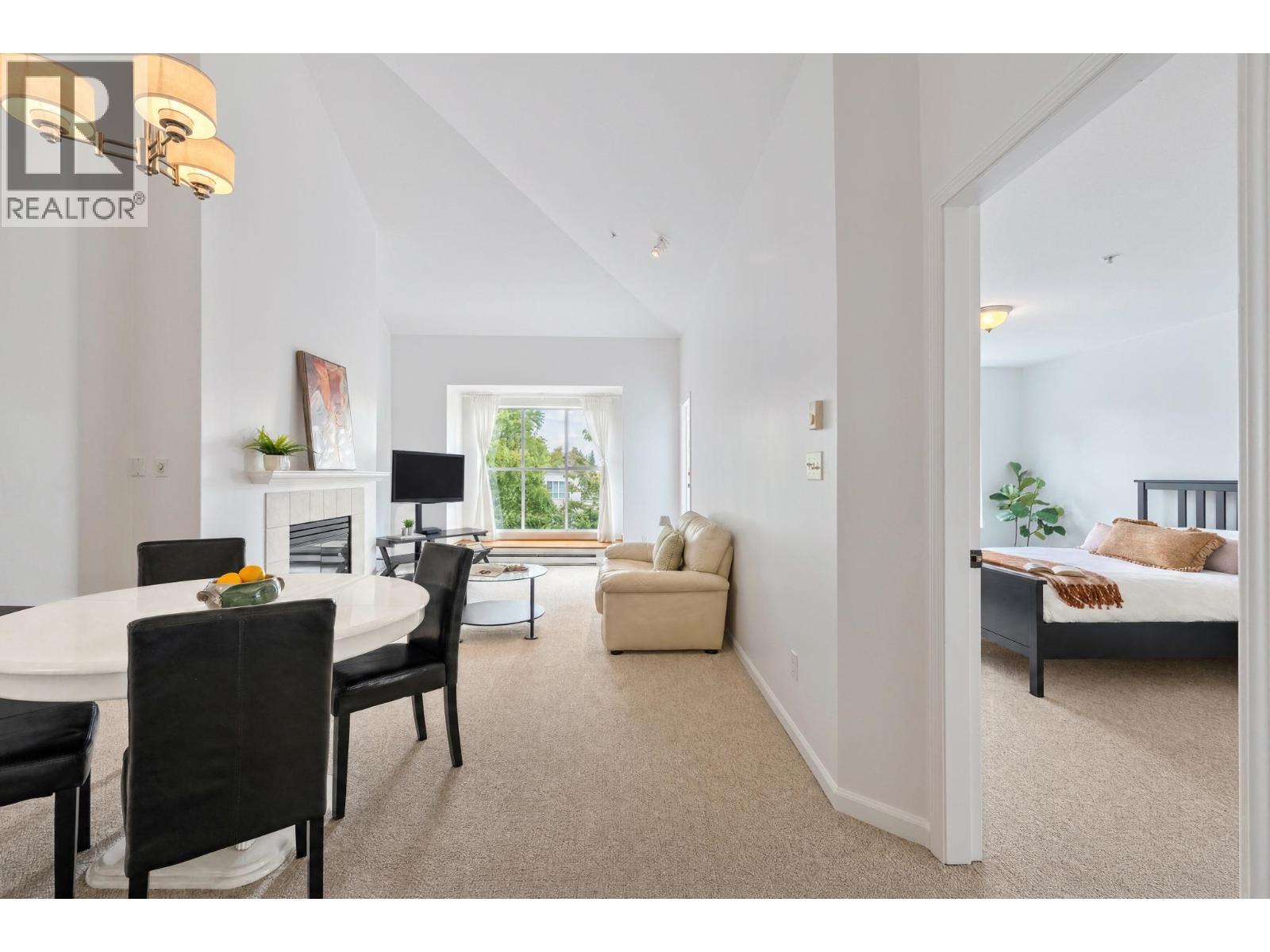 401 8880 Jones Road, Richmond, British Columbia  V6V 3Z1 - Photo 1 - R3162111