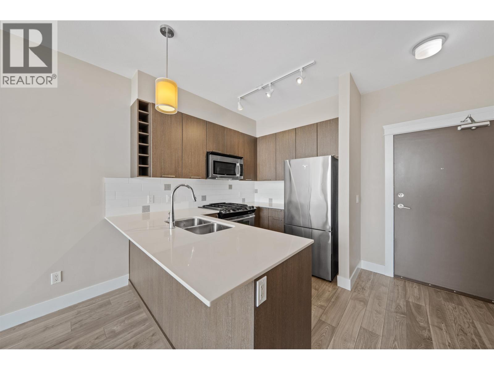 408 1188 Johnson Street, Coquitlam, British Columbia  V3B 0H7 - Photo 15 - R3162118