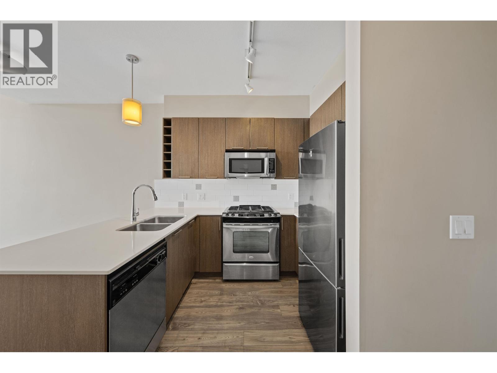 408 1188 Johnson Street, Coquitlam, British Columbia  V3B 0H7 - Photo 16 - R3162118