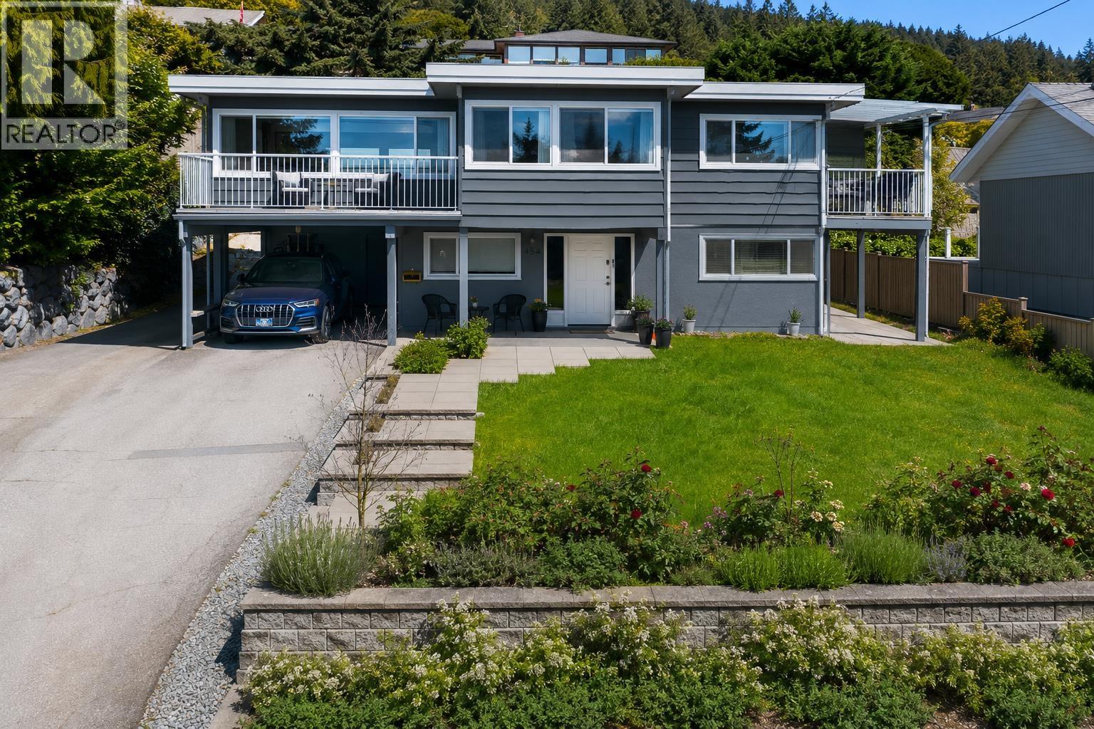 454 MONTERAY AVENUE, north vancouver, British Columbia