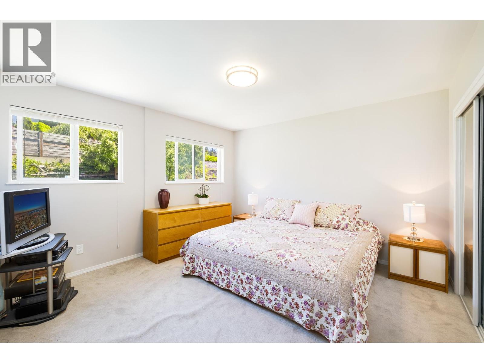 454 Monteray Avenue, North Vancouver, British Columbia  V7N 3G2 - Photo 13 - R3162139