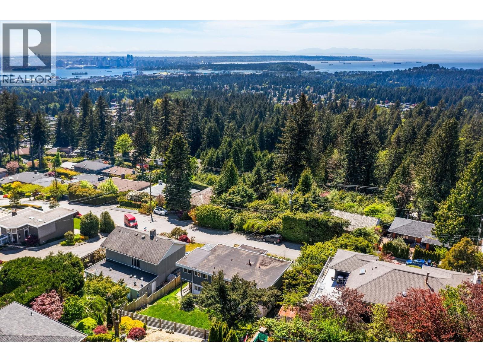 454 Monteray Avenue, North Vancouver, British Columbia  V7N 3G2 - Photo 25 - R3162139