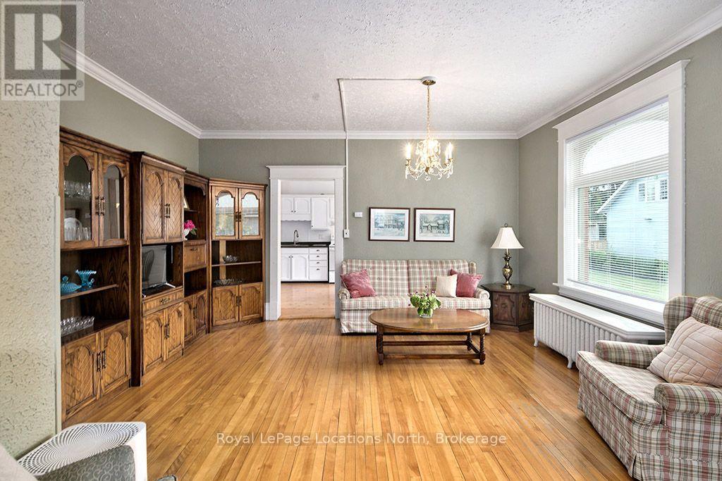 309 Beech Street, Collingwood, Ontario  L9Y 2T7 - Photo 10 - S13754354
