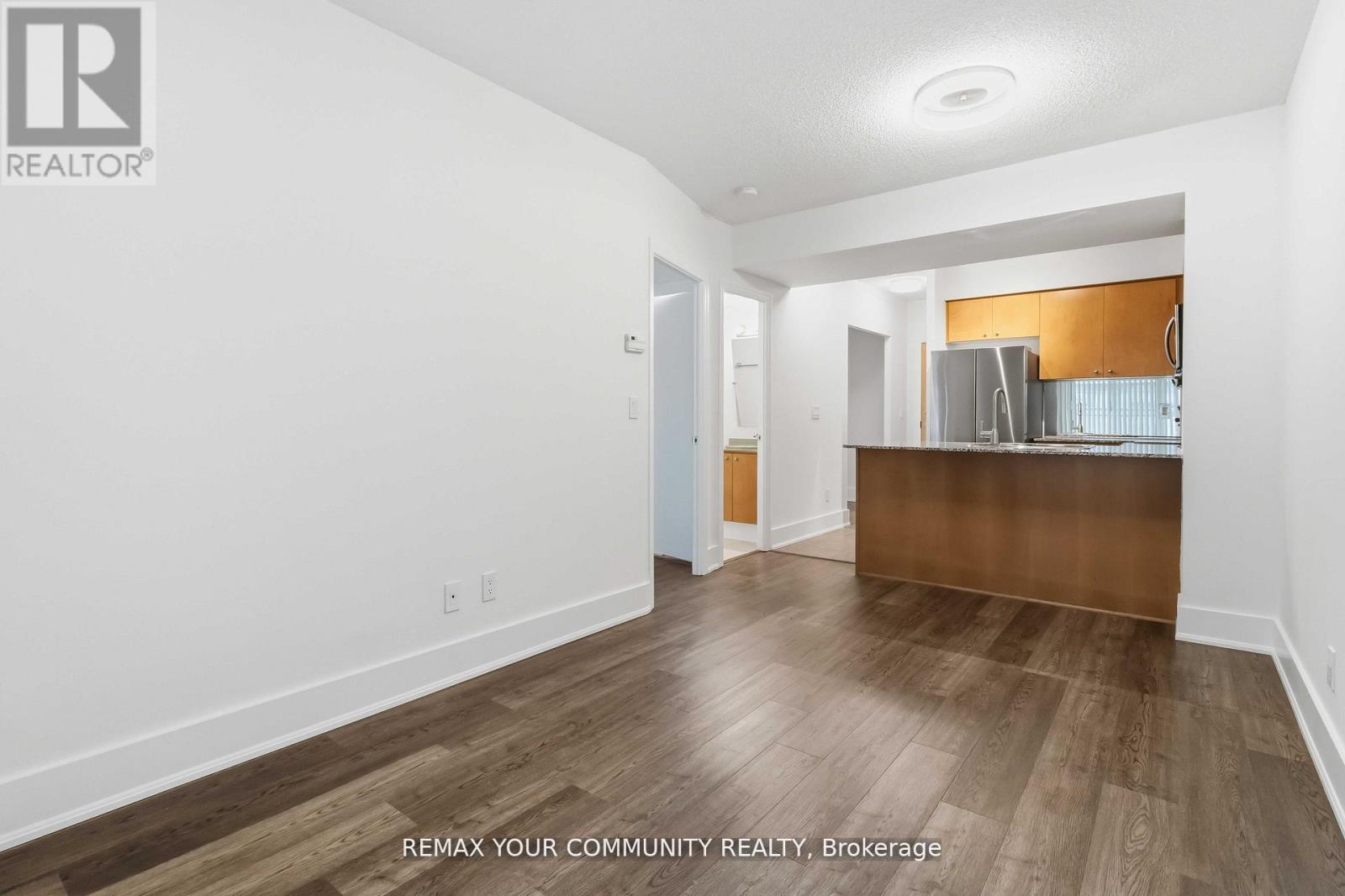 606 - 8 Scollard Street, Toronto, Ontario  M5R 1M2 - Photo 12 - C13754468