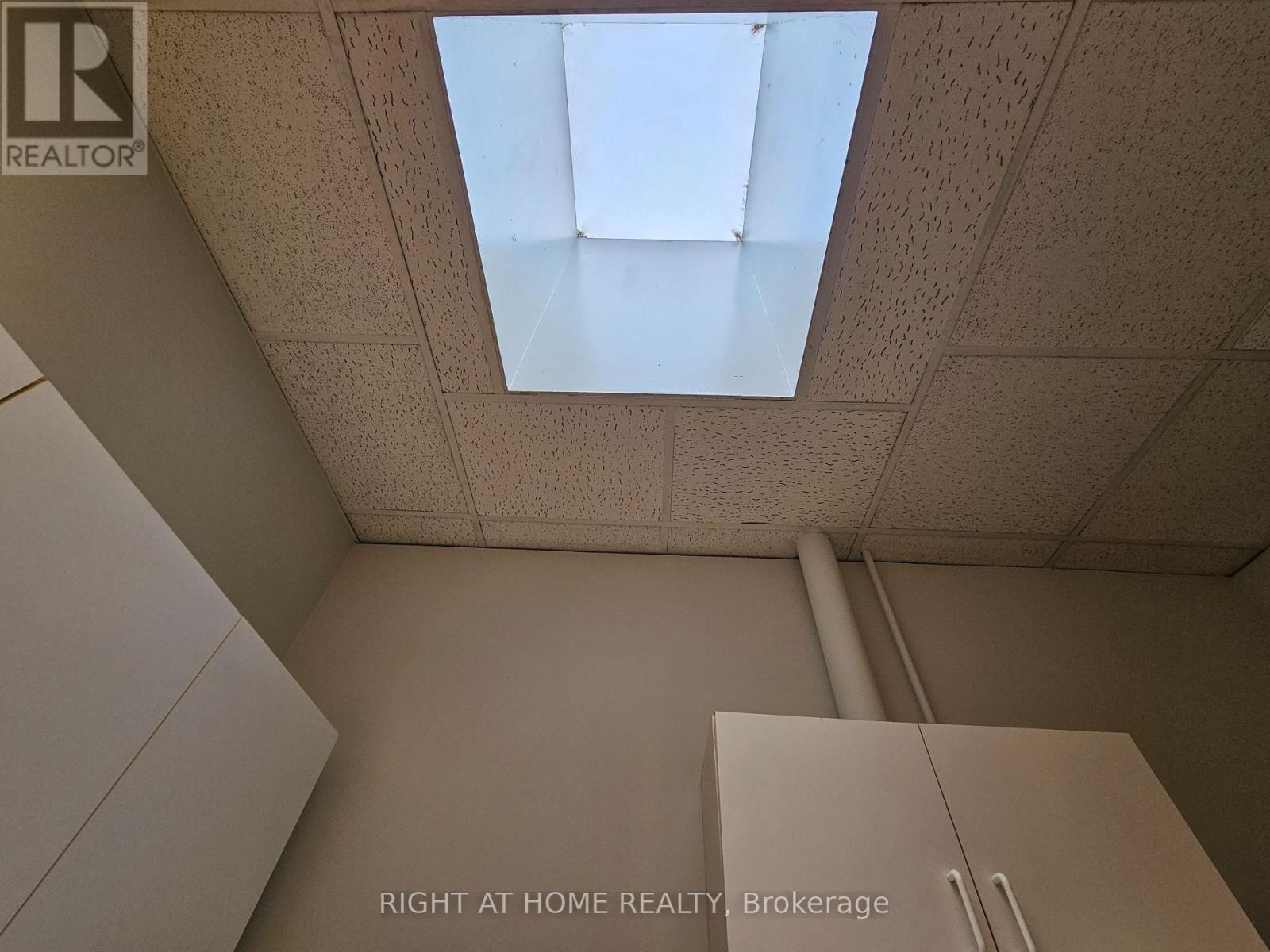 6 - 516 Yonge Street, Toronto, Ontario  M4Y 1X9 - Photo 6 - C13754538