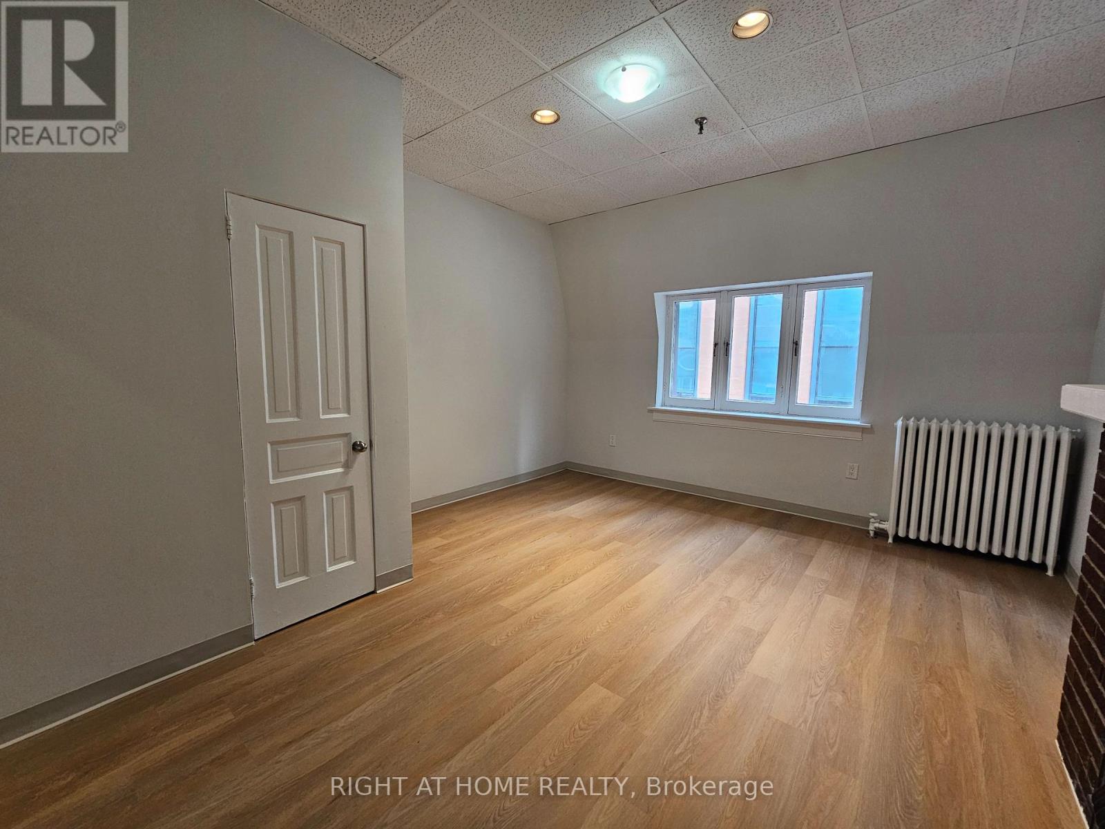 6 - 516 Yonge Street, Toronto, Ontario  M4Y 1X9 - Photo 9 - C13754538