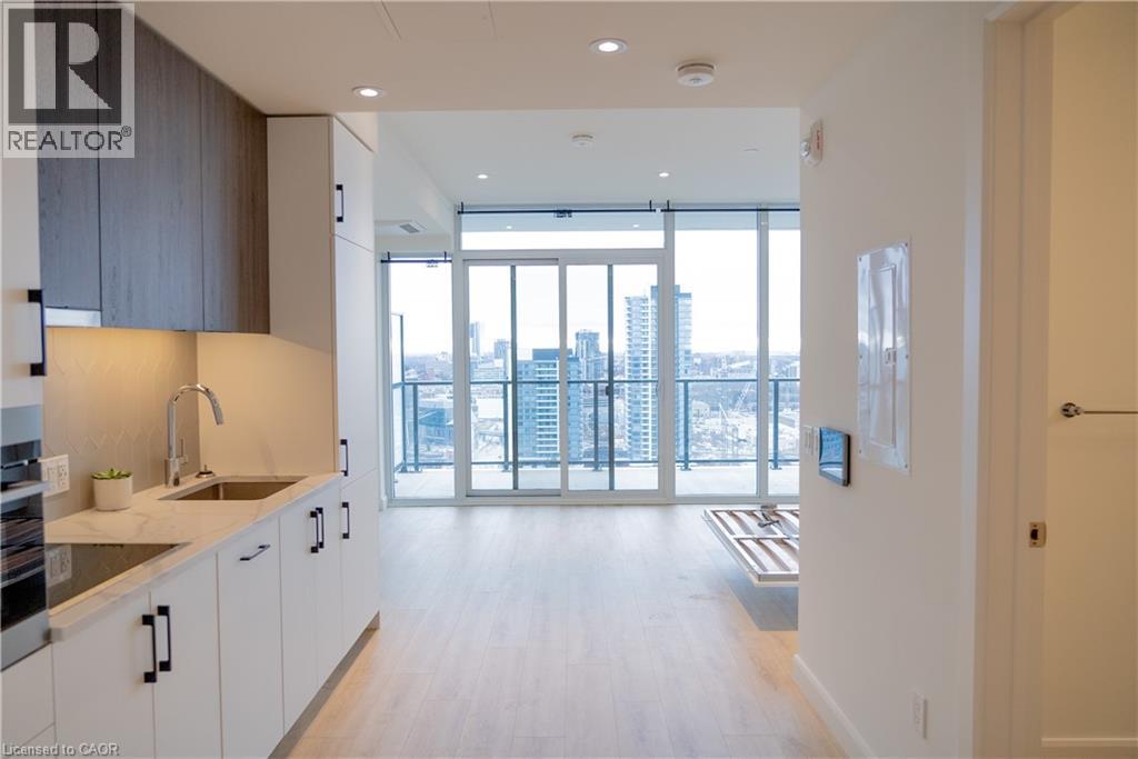 741 King Street W Unit# 1810, Kitchener, Ontario  N2G 1E9 - Photo 1 - 40860423