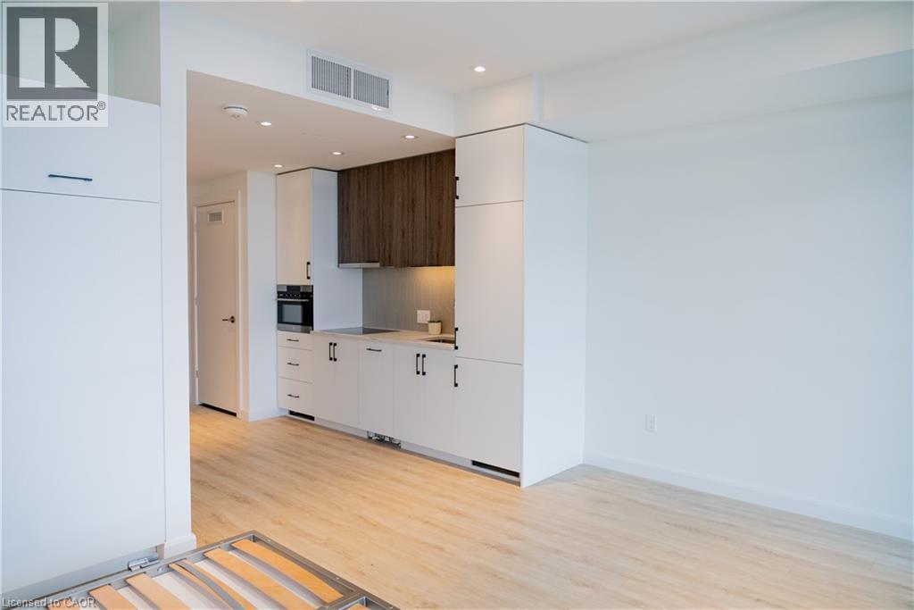 741 King Street W Unit# 1810, Kitchener, Ontario  N2G 1E9 - Photo 5 - 40860423