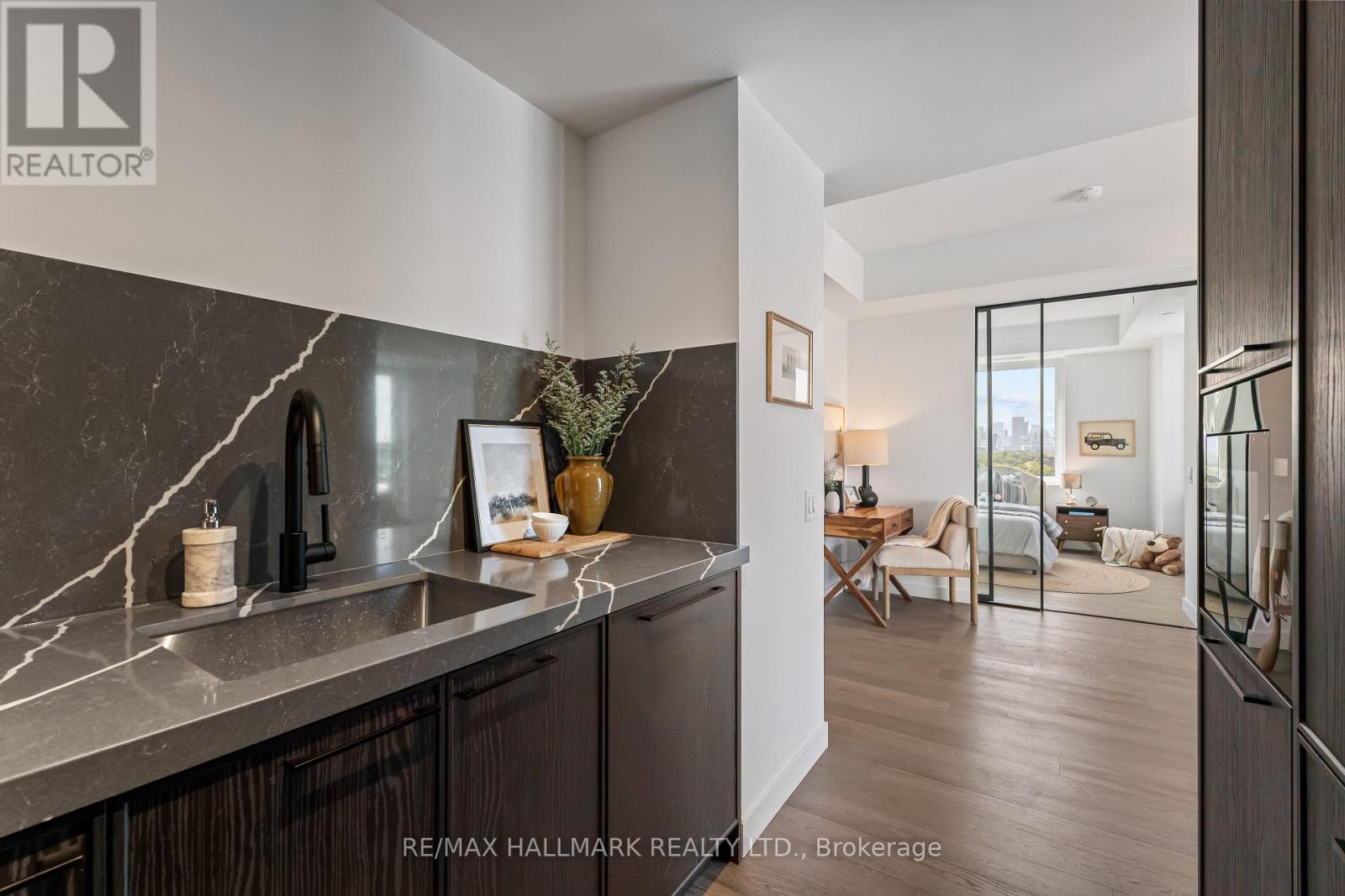 1113 - 1050 Eastern Avenue, Toronto, Ontario  M4L 0B7 - Photo 17 - E13754324