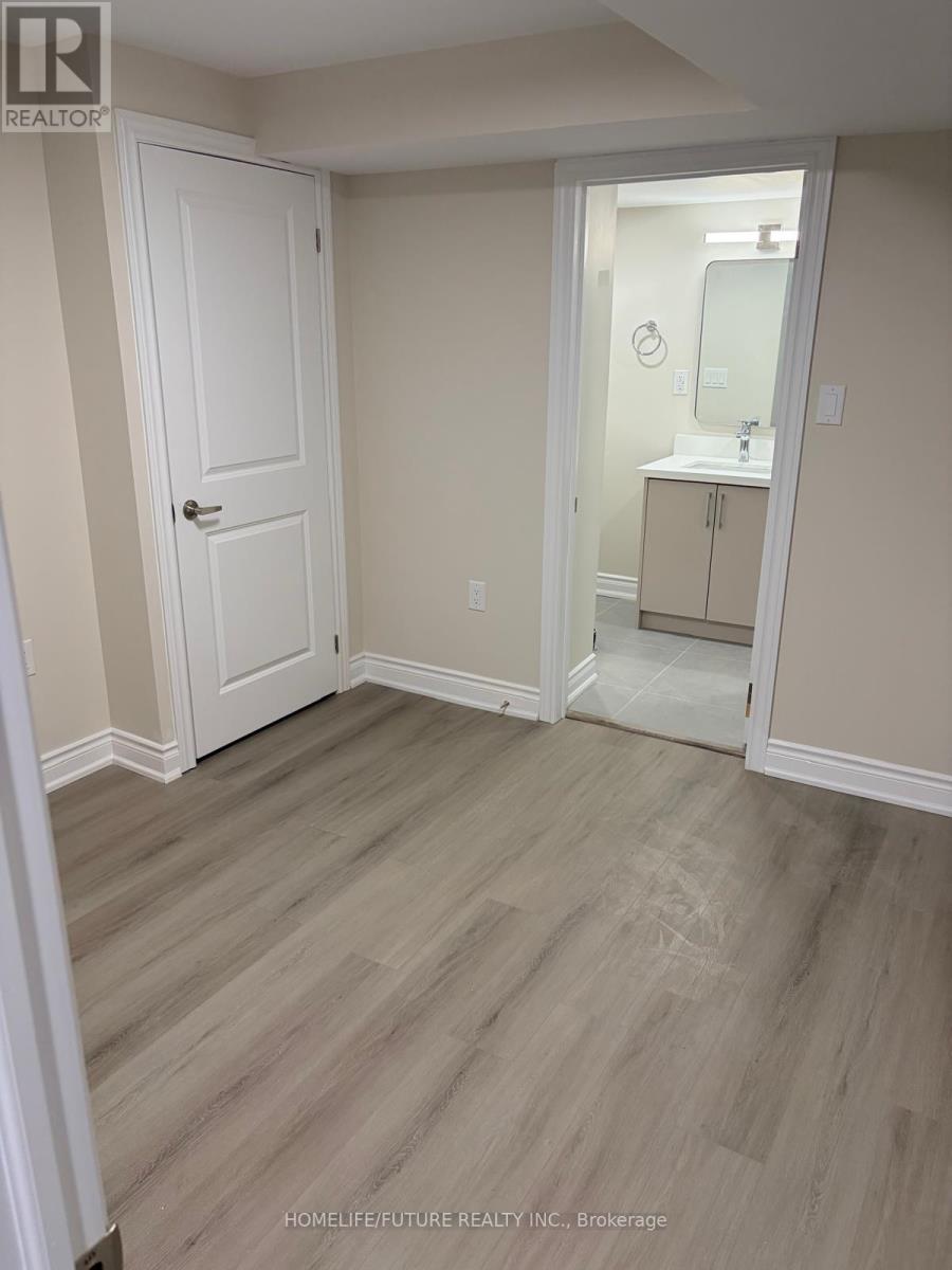 Bsmt - 1359 Klondike Drive, Oshawa, Ontario  L1T 0T1 - Photo 7 - E13754328