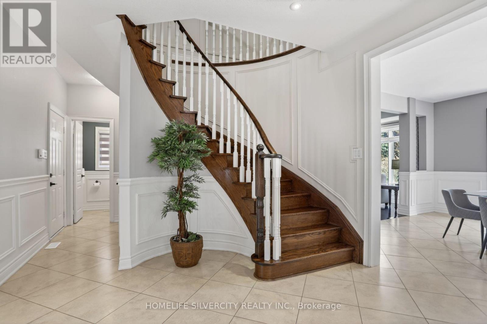 593 Maitland Drive, Pickering, Ontario  L1W 3T6 - Photo 19 - E13754346