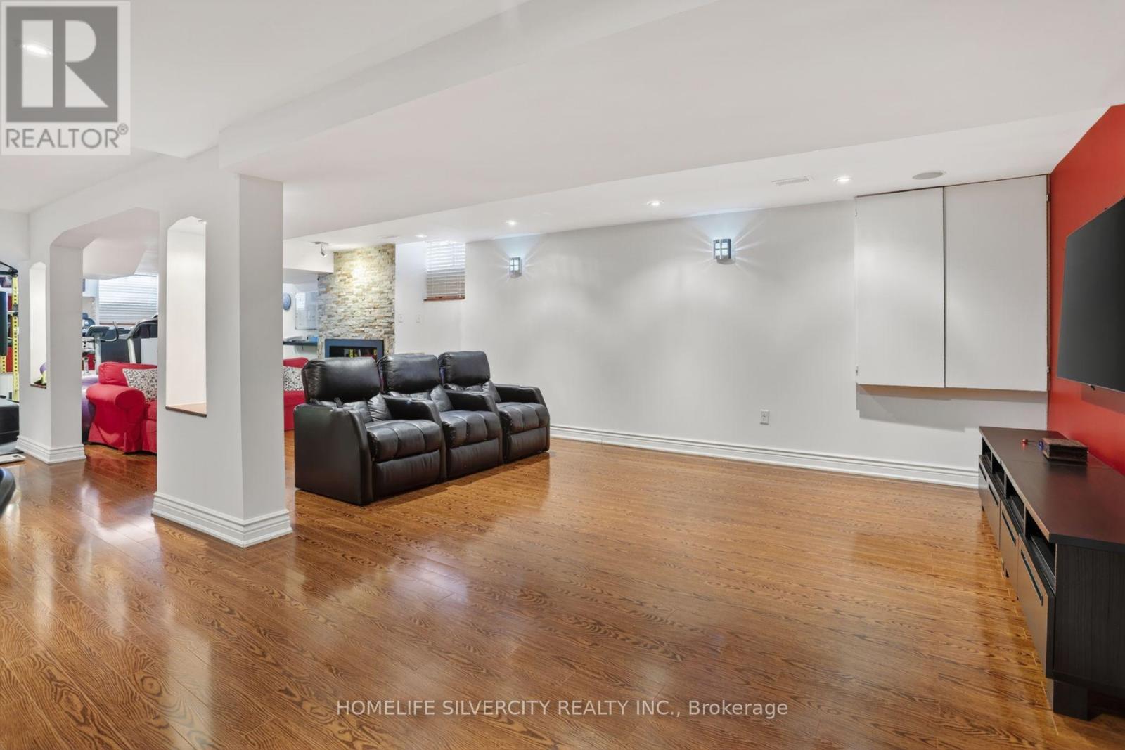593 Maitland Drive, Pickering, Ontario  L1W 3T6 - Photo 37 - E13754346