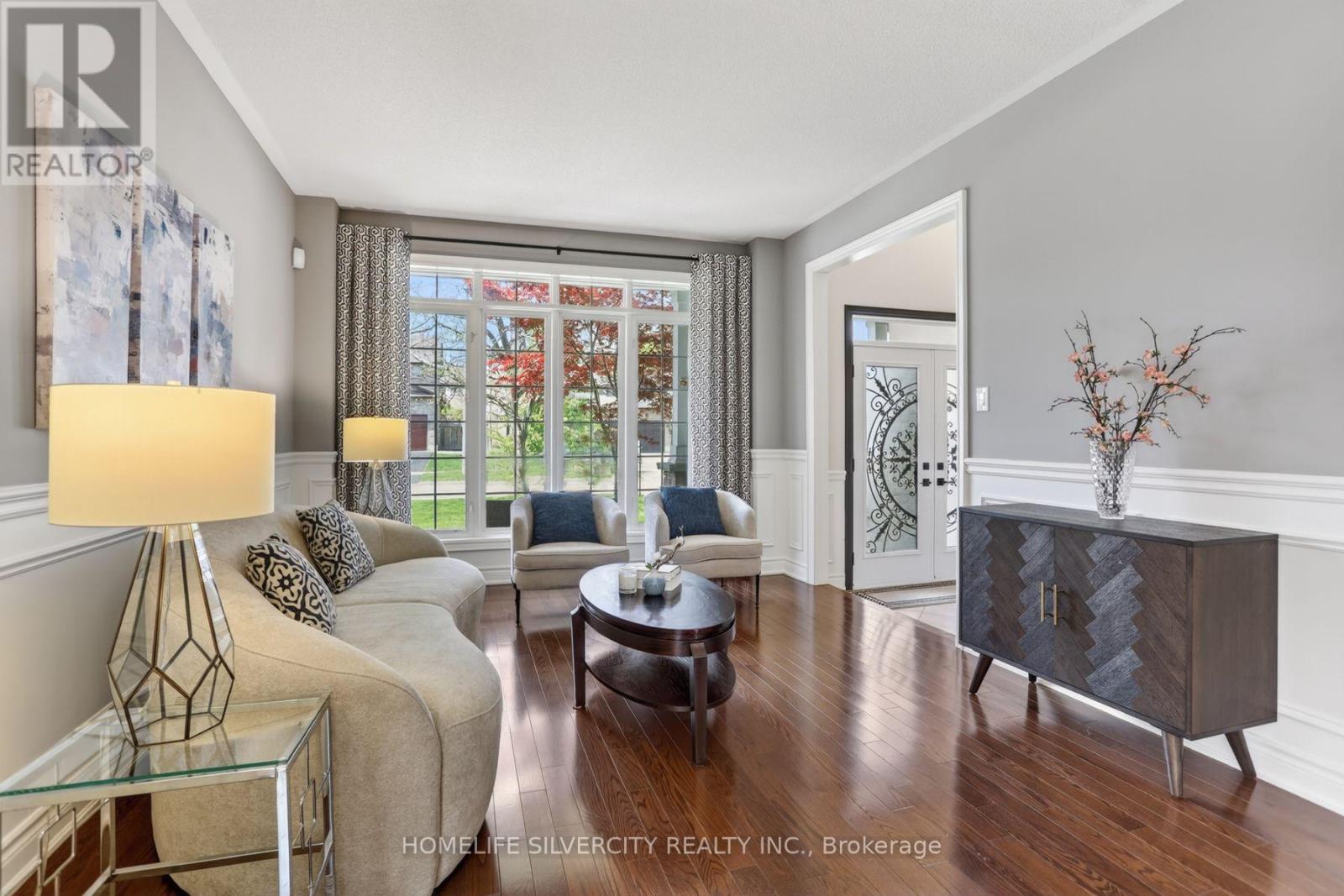 593 Maitland Drive, Pickering, Ontario  L1W 3T6 - Photo 7 - E13754346