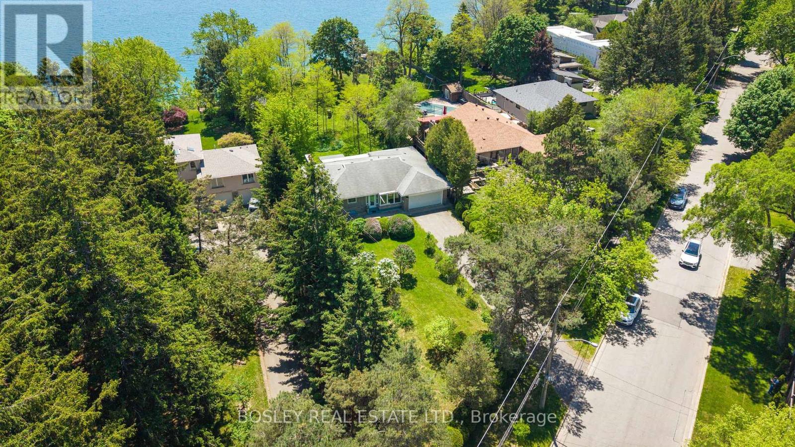 133 Sylvan Avenue, Toronto, Ontario  M1M 1J9 - Photo 3 - E13754356