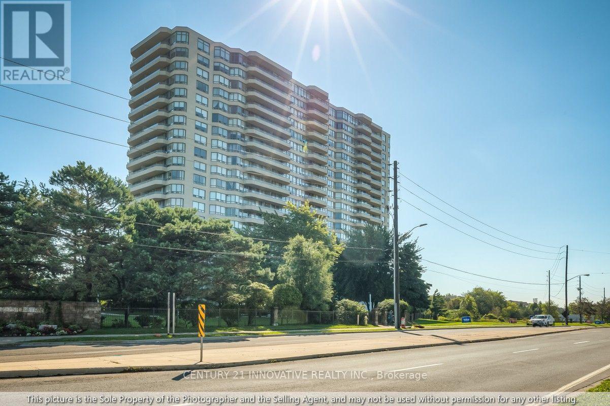 1286 - 1 Greystone Walk Drive, Toronto, Ontario  M1K 5J3 - Photo 1 - E13754364