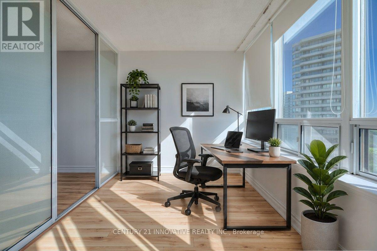 1286 - 1 Greystone Walk Drive, Toronto, Ontario  M1K 5J3 - Photo 10 - E13754364